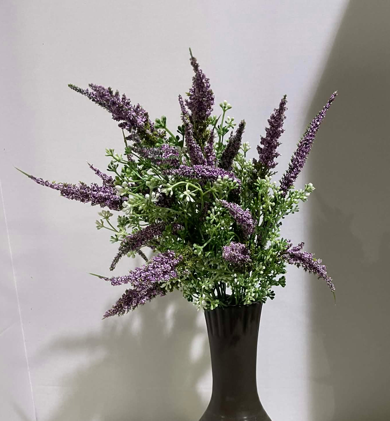 30579 LV - 20" Astilbe Mix Bush