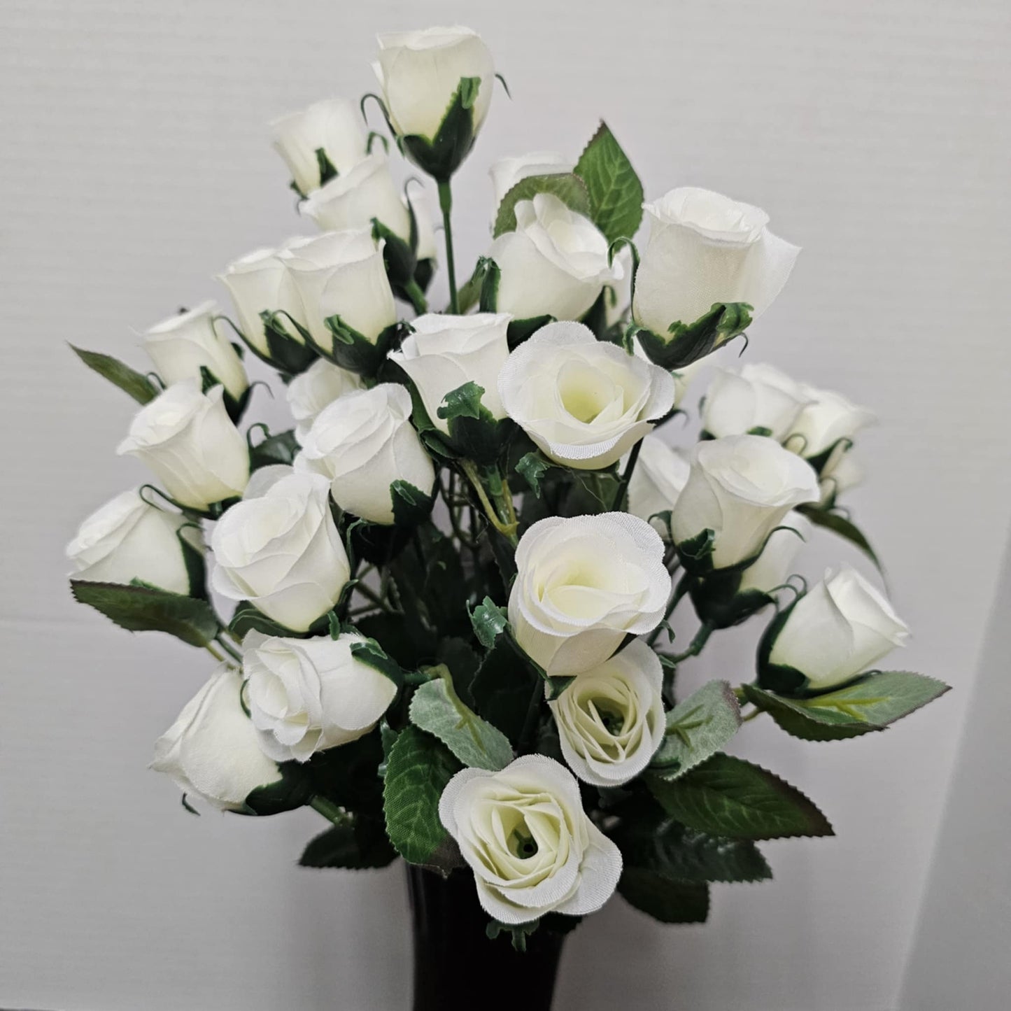 19" Mini Rose Bud Bush