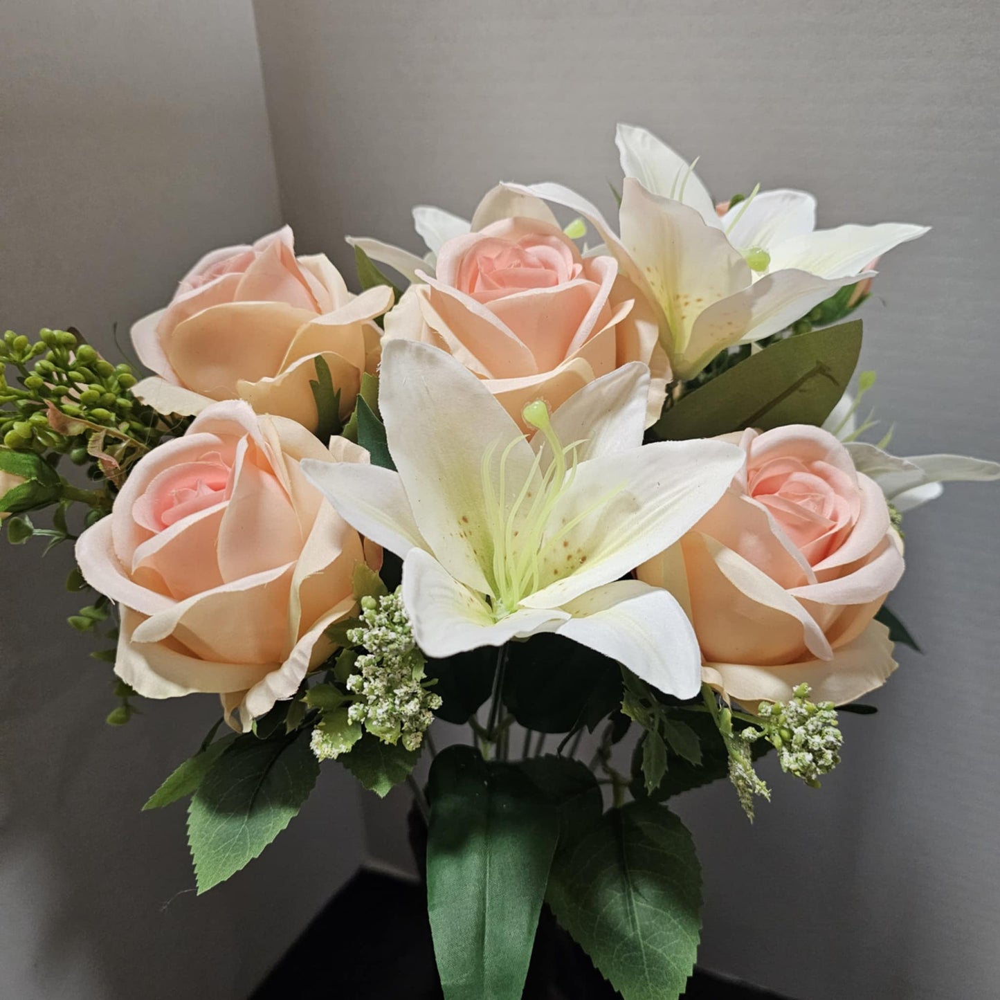 192149-CHAM/CREAM - 20" Rose & Lily Bush