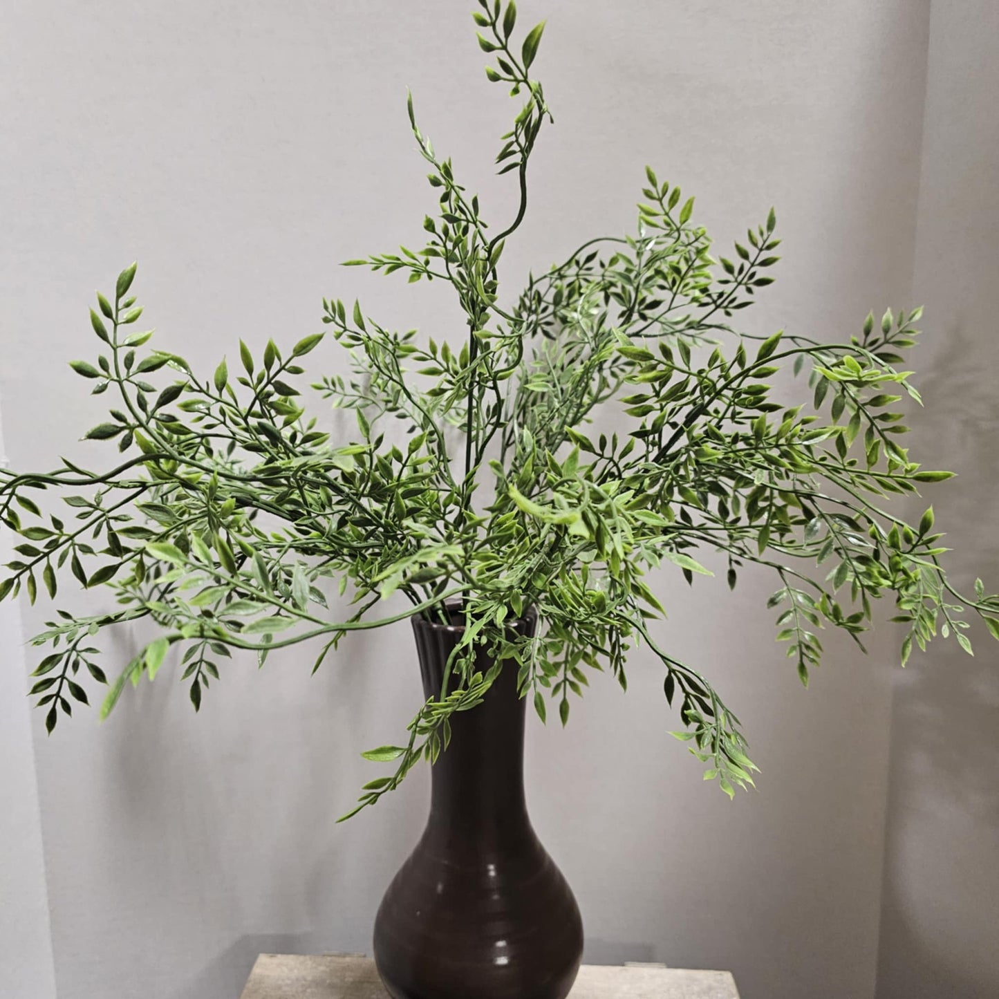 21" Mini Smilax Bush