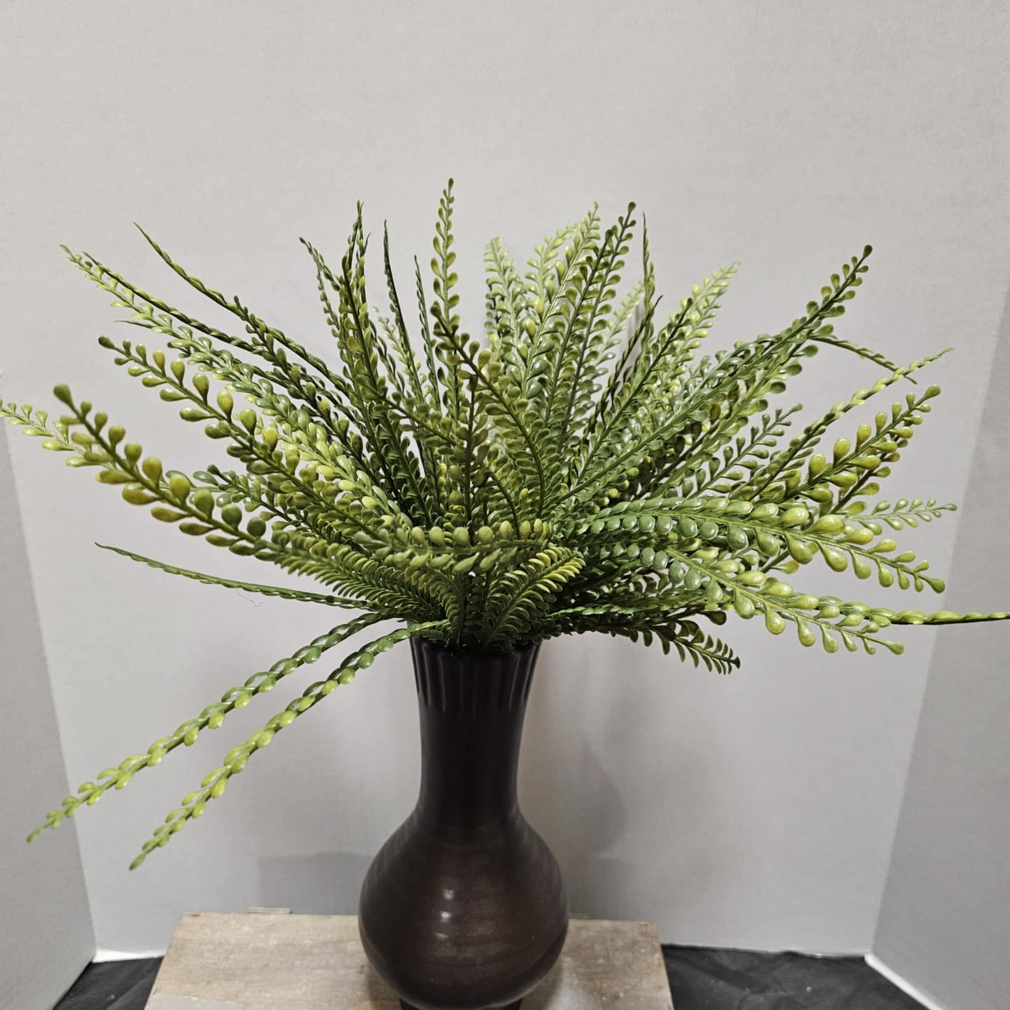 19" Plastic Button Fern
