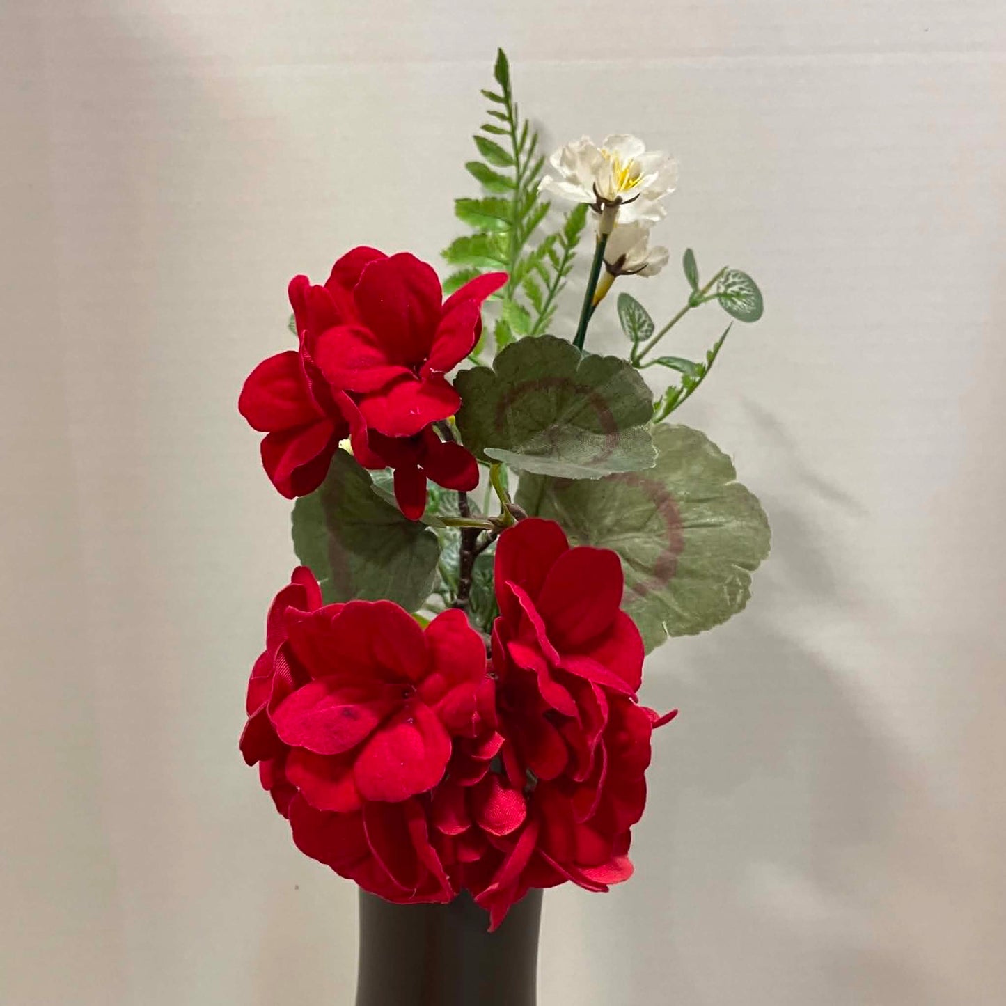 62695SP16-RD - 16" Geranium Berry Fern Pick