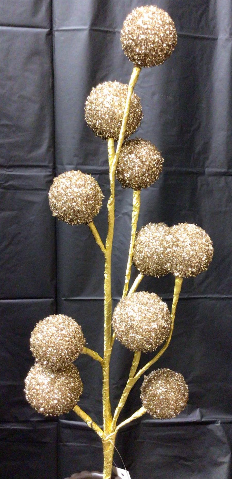 XS141980 - 26" Curly Foil Ball Spray - Champagne