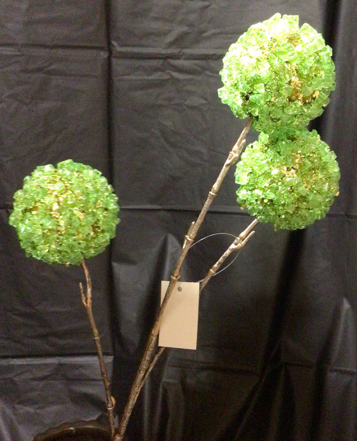 175220GN - 37" Ice Ball Spray - Green