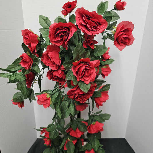 GPB225-RED - Rose Hanging Bush