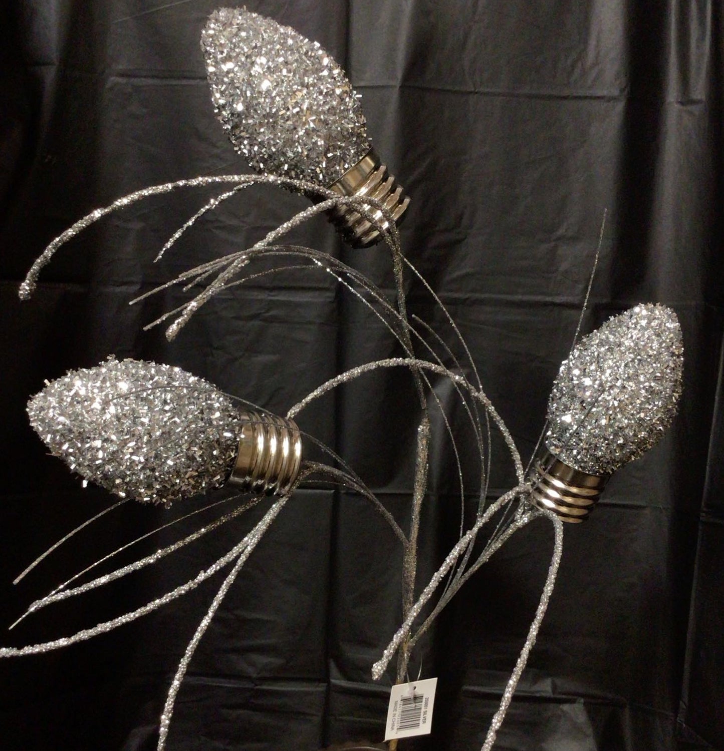 255051SL - 28" Tinsel Bulb Spray - Silver