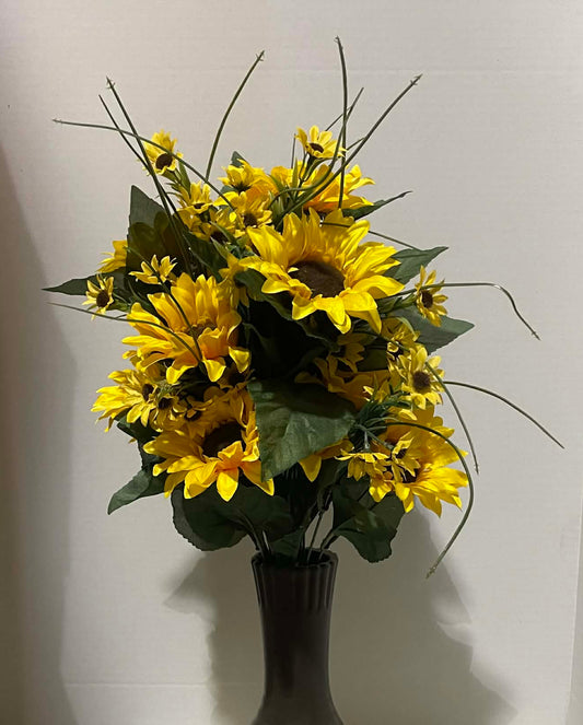 GPB25322 - Sunflower Bush