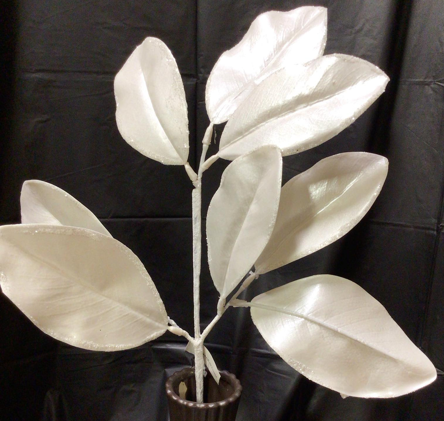 143111WTE - 24" Metallic Magnolia Leaf Spray - White