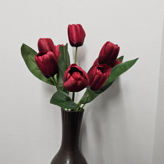 GPB25396-RD/BLACK - 16" Tulip Bush