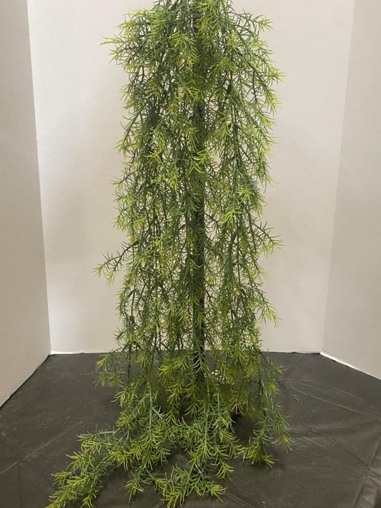 Plastic Needle Green Leaf Bush