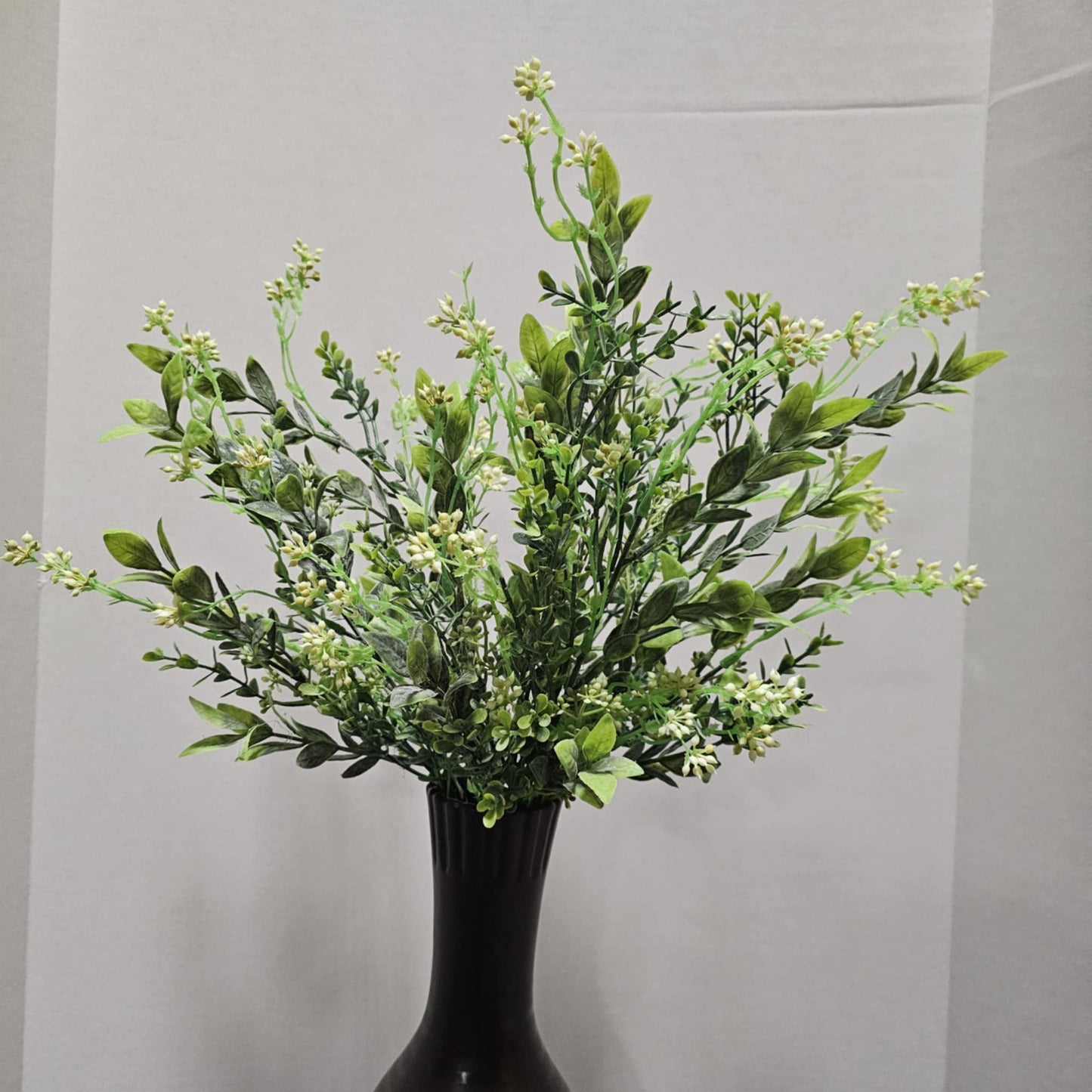 21" Mixed Greenery Bush