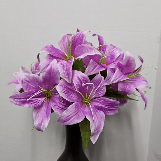 19" Tiger Lily Bush - 58225-LV