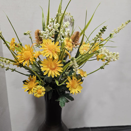84003-YEL - 17" Daisy Lavender Bush