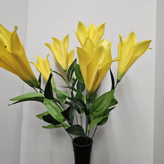 30441-YW - Color Fast Trumpet Lily Bush