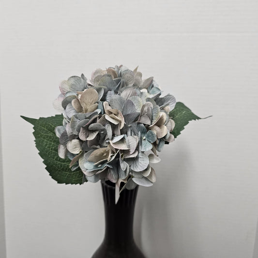 18" Hydrangea Stem