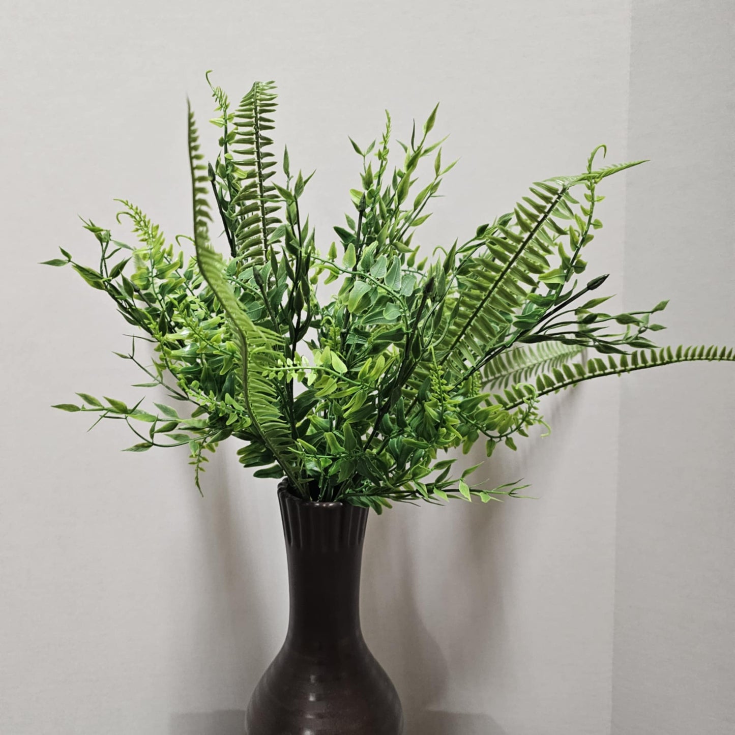18" Mixed Greenery Bush