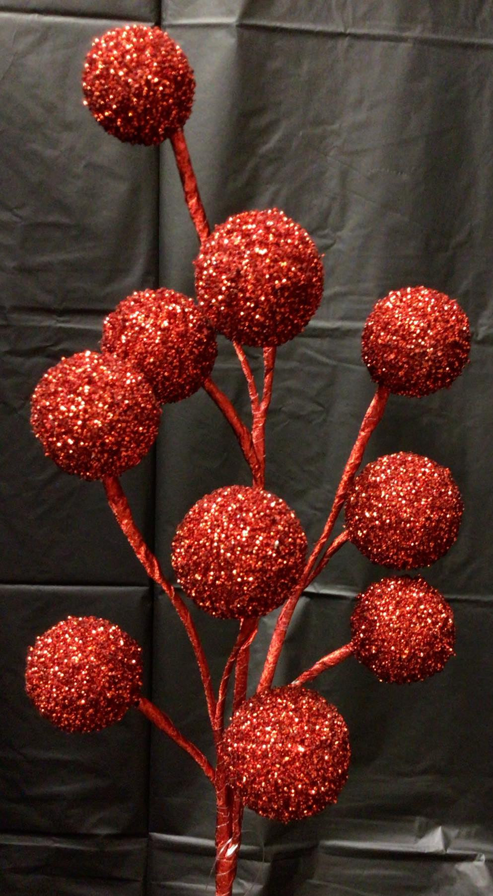 XS141924 - 26" Curly Foil Ball Spray - Red