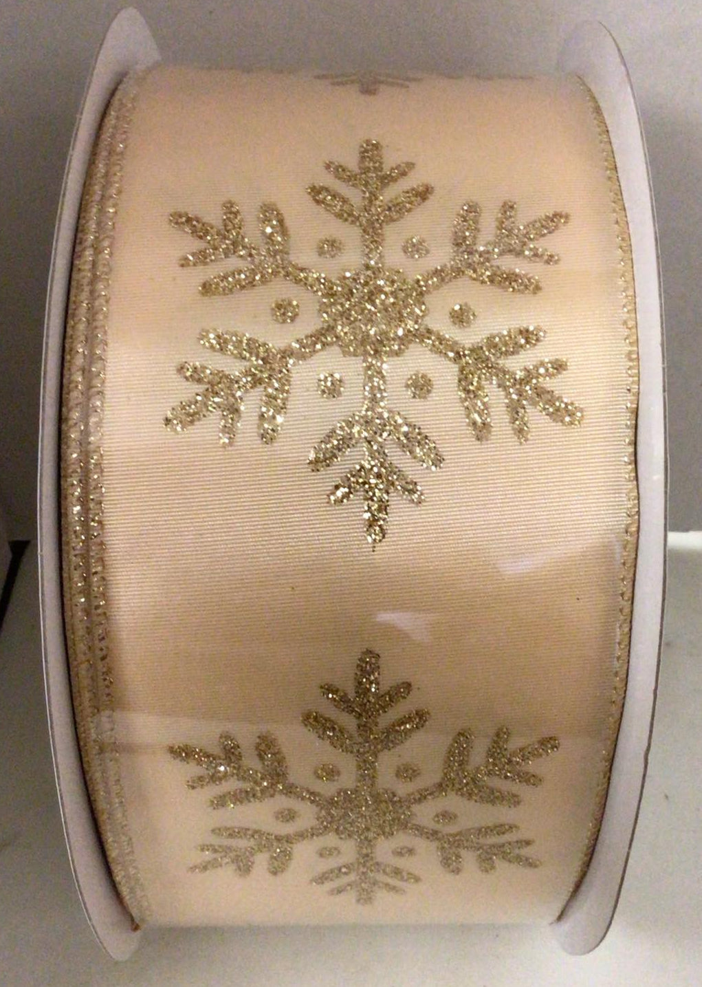 871-04-546 - #100 Gold with Snowflake Ribbon