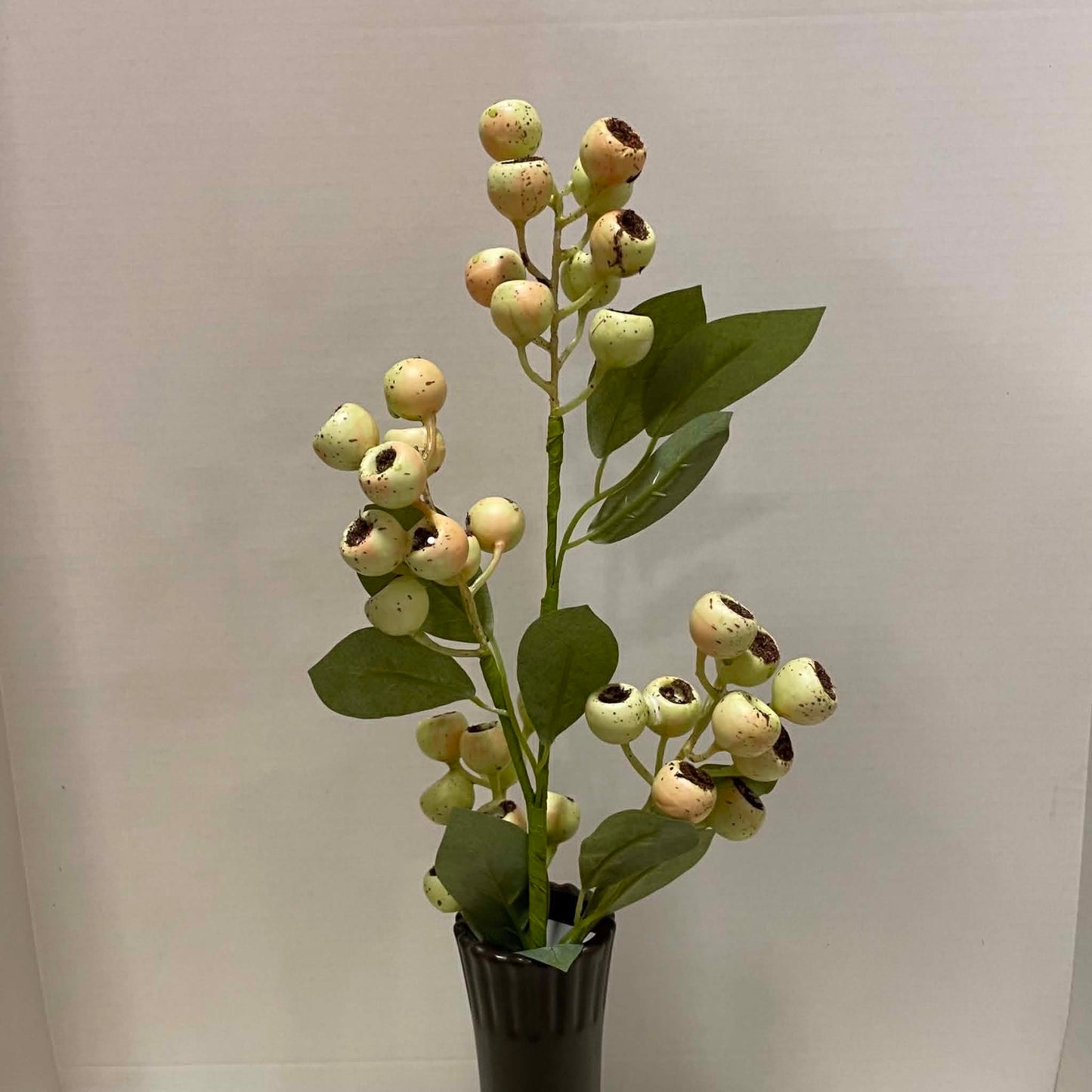 65444-GN - 30" Berry Spray